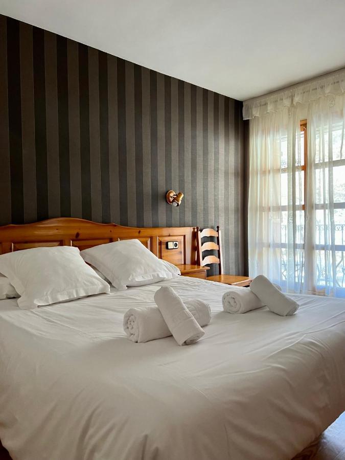 Hotel Eriste Eksteriør bilde